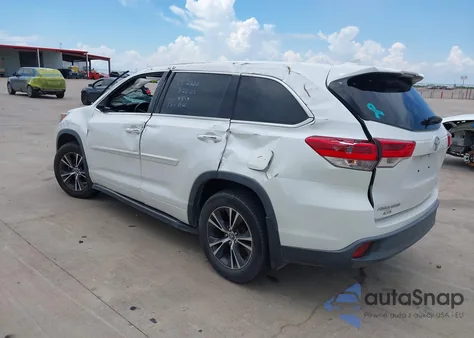 2018 Toyota Highlander Le Plus from USA, damaged, VIN 5TDZZRFH7JS251322